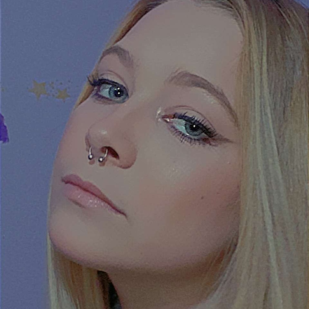 Meet your Posher, Savannah